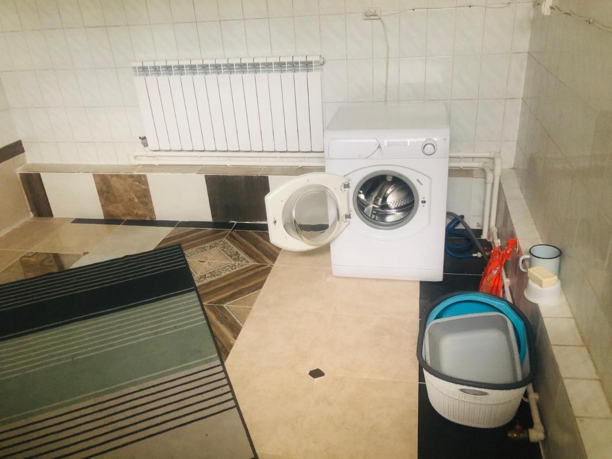 Sweet Home Hostel بيشكيك المظهر الخارجي الصورة