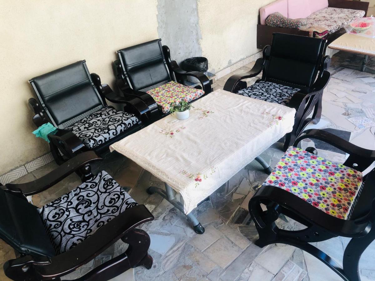 Sweet Home Hostel بيشكيك المظهر الخارجي الصورة