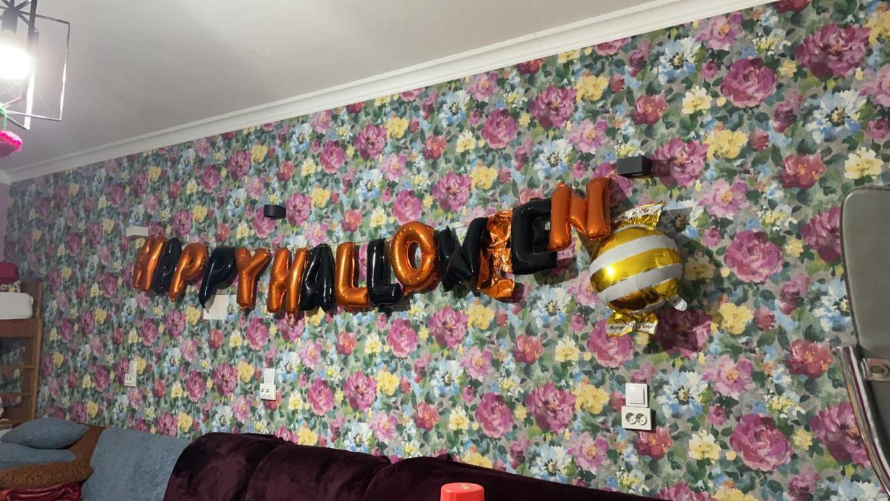 Sweet Home Hostel بيشكيك المظهر الخارجي الصورة