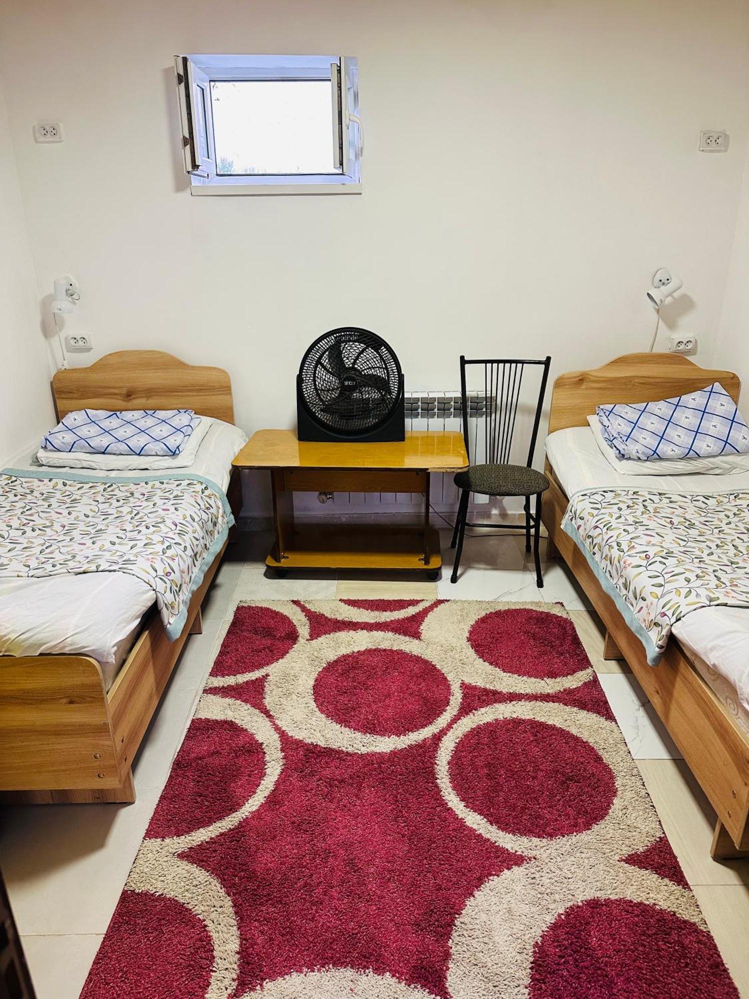 Sweet Home Hostel بيشكيك المظهر الخارجي الصورة