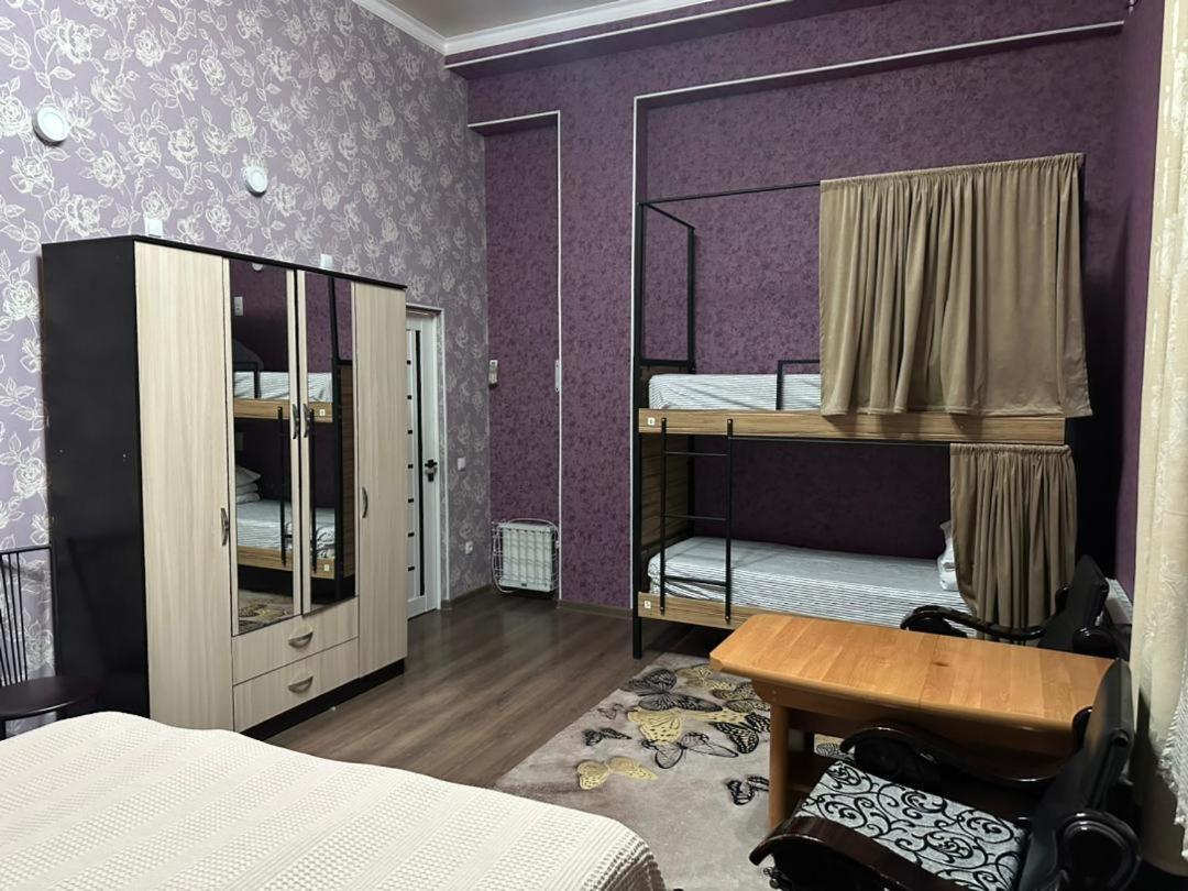 Sweet Home Hostel بيشكيك المظهر الخارجي الصورة